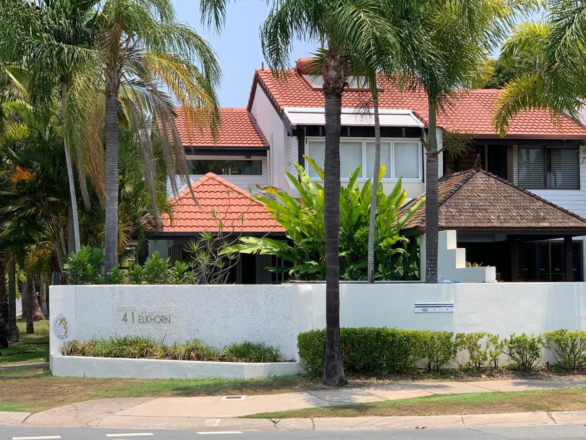 Noosa Boutique Apartments & Elkhorn Villas Exterior photo