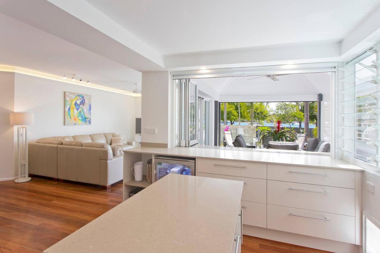 Noosa Boutique Apartments & Elkhorn Villas Exterior photo