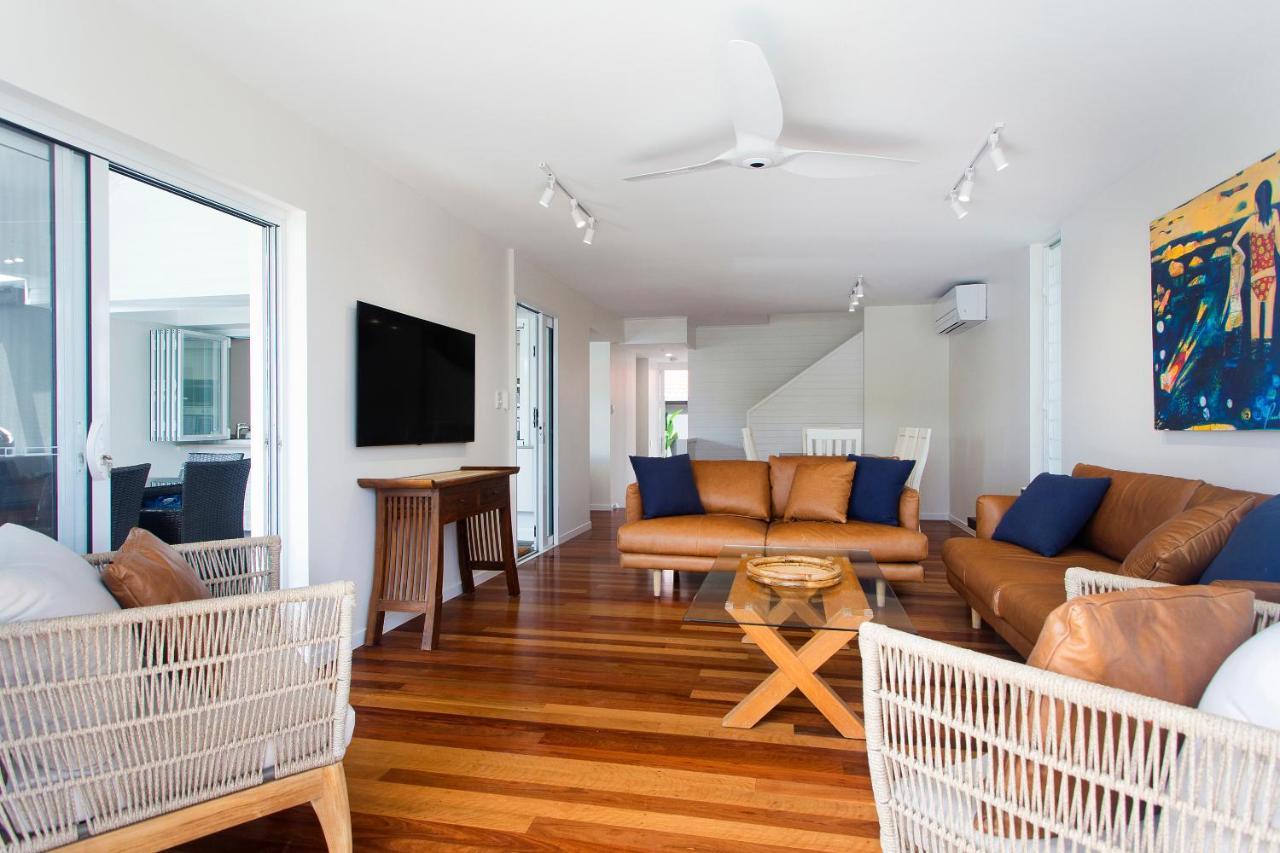 Noosa Boutique Apartments & Elkhorn Villas Exterior photo