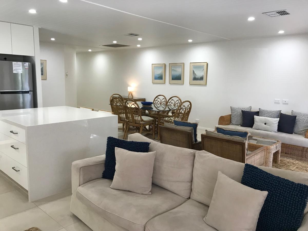 Noosa Boutique Apartments & Elkhorn Villas Exterior photo