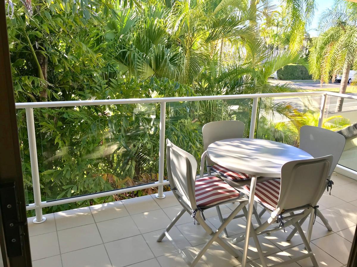 Noosa Boutique Apartments & Elkhorn Villas Exterior photo